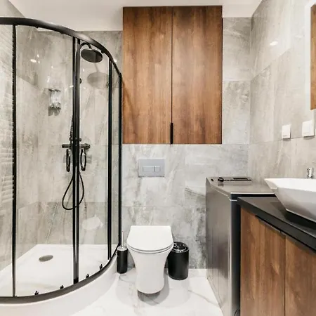 C Park Apartment Ostrow Wielkopolski